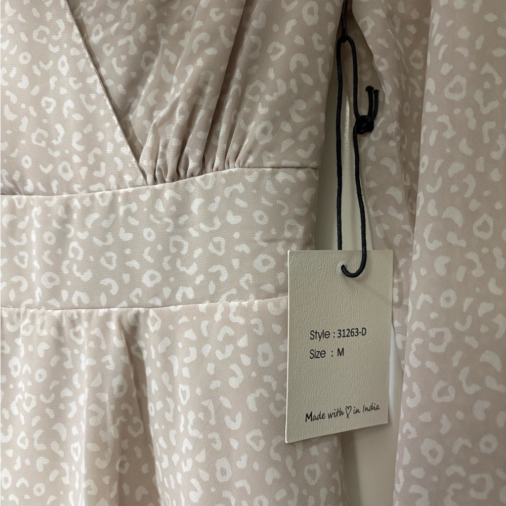Chic Beige Long Sleeve Dress - Picture 4 of 7